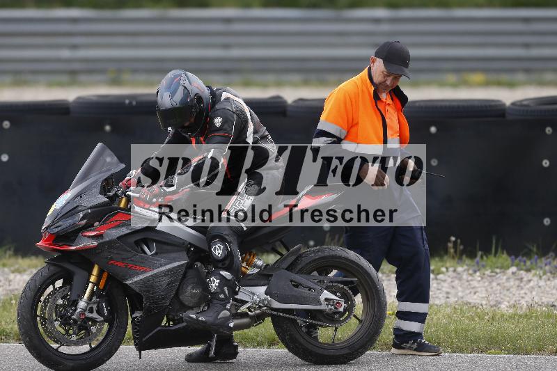 /09 19.04.2026  Caremotion get faster ADR/Gruppe gelb/34
